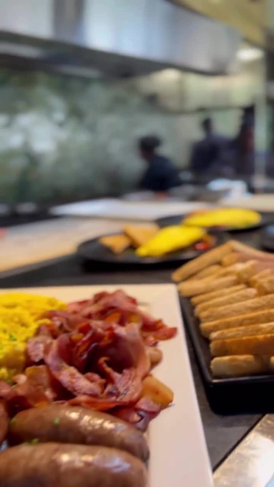 180 Degrees Restaurant