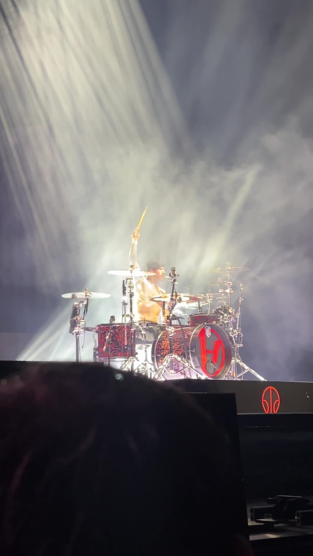 Twenty one pilots