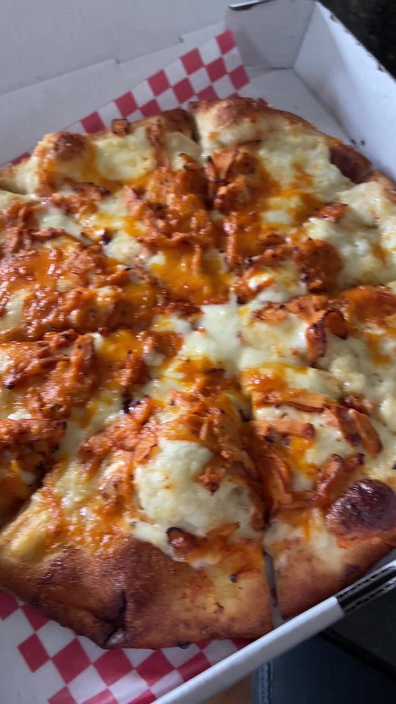 Seniore's Pizza