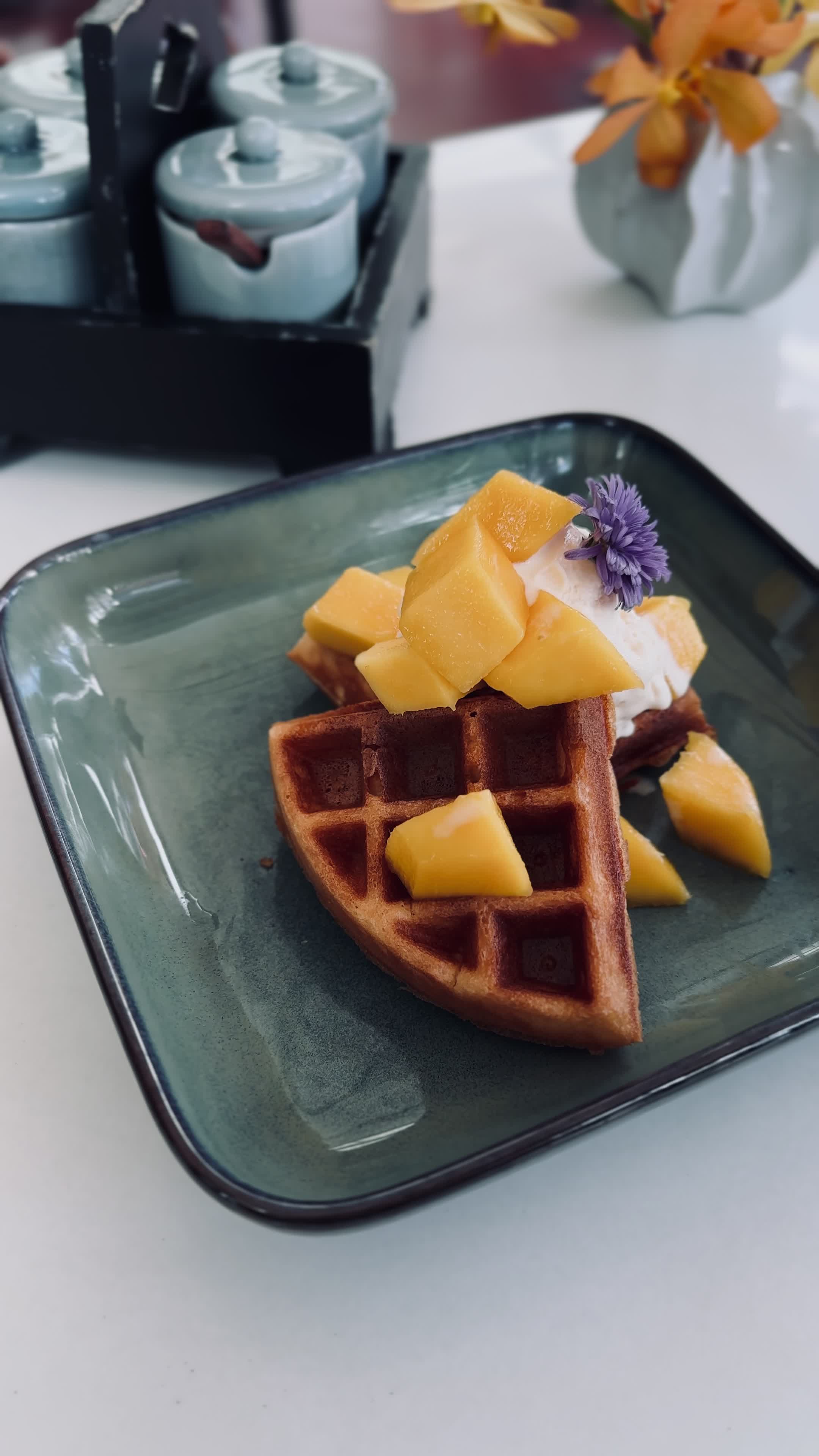 Ruk Muang Thai Bistro