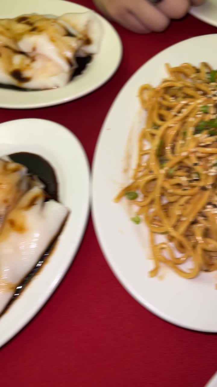 Video review of Dim Sum Go Go
