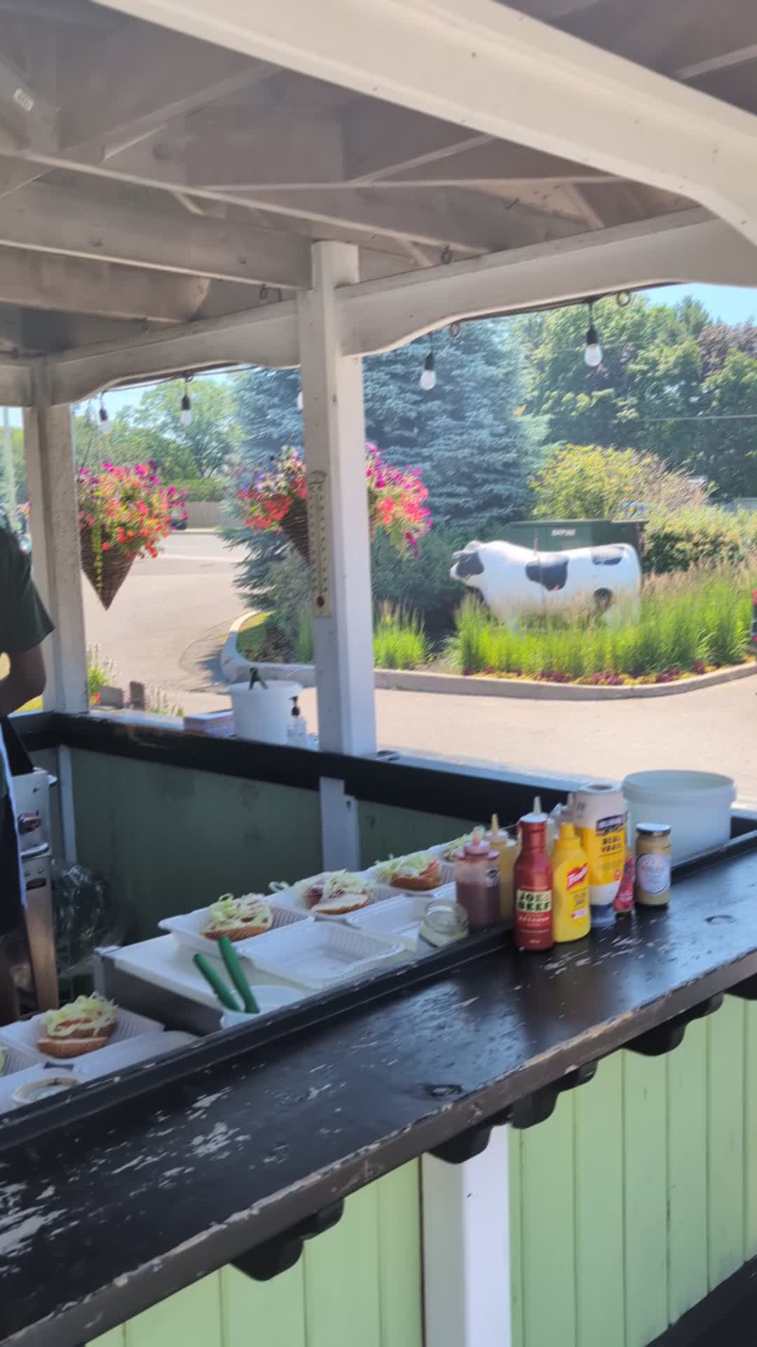 Video review of The Village Grocer