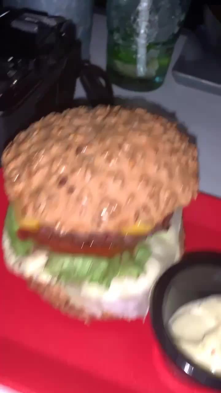 Max à table ! Le Bistro connecté