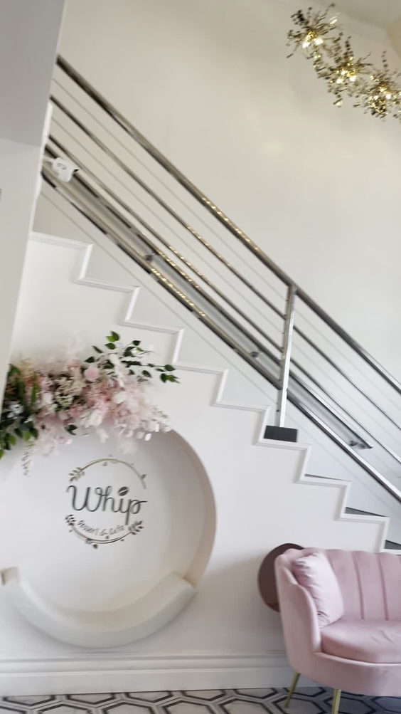 Whip Desserts And Cafe