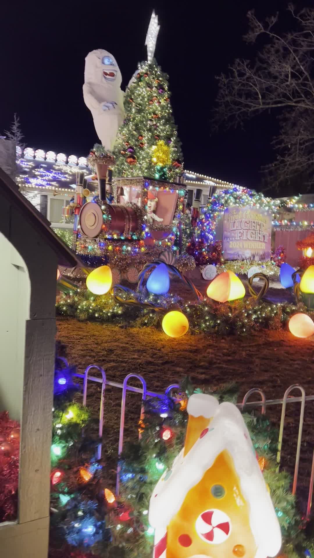 Frostland Village