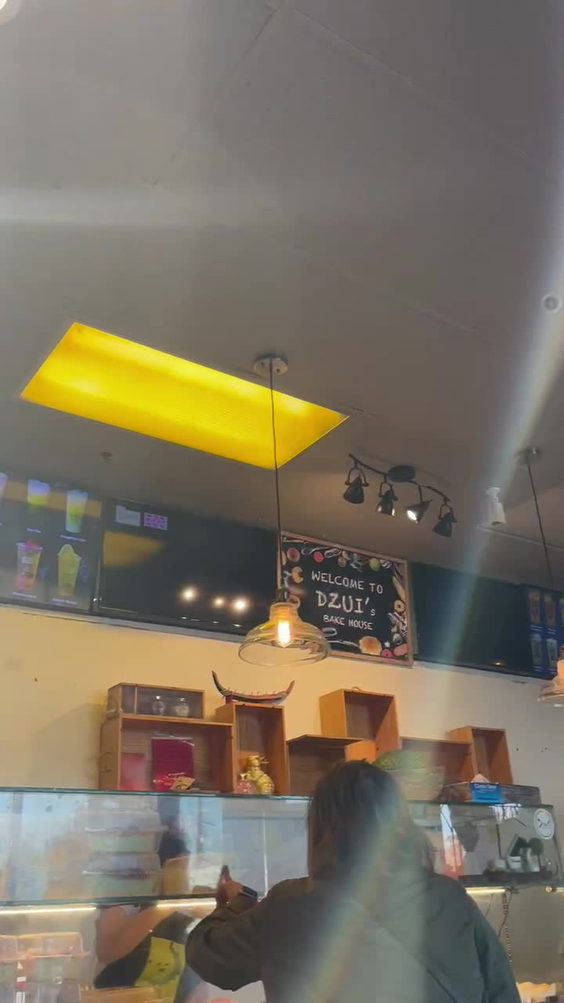 Dzui's Cakes & Desserts