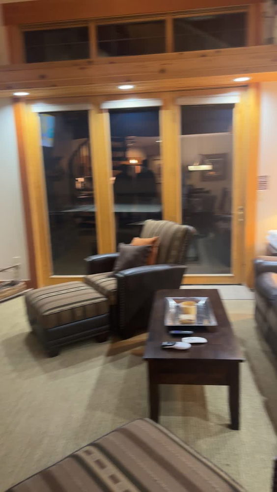 Snowcrest Lodge