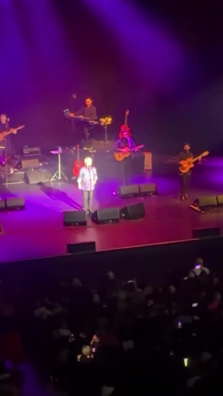 Video review of Smart Financial Centre at Sugar Land