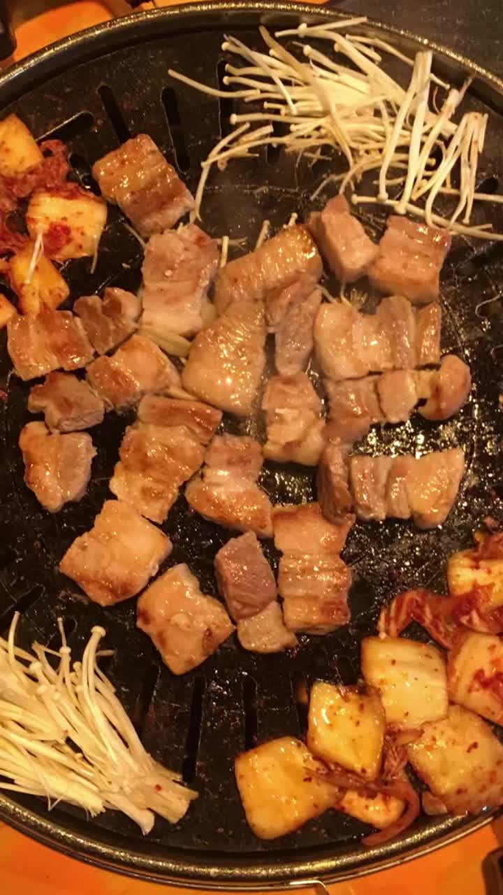 Video review of Se Jong Korean BBQ Buffet