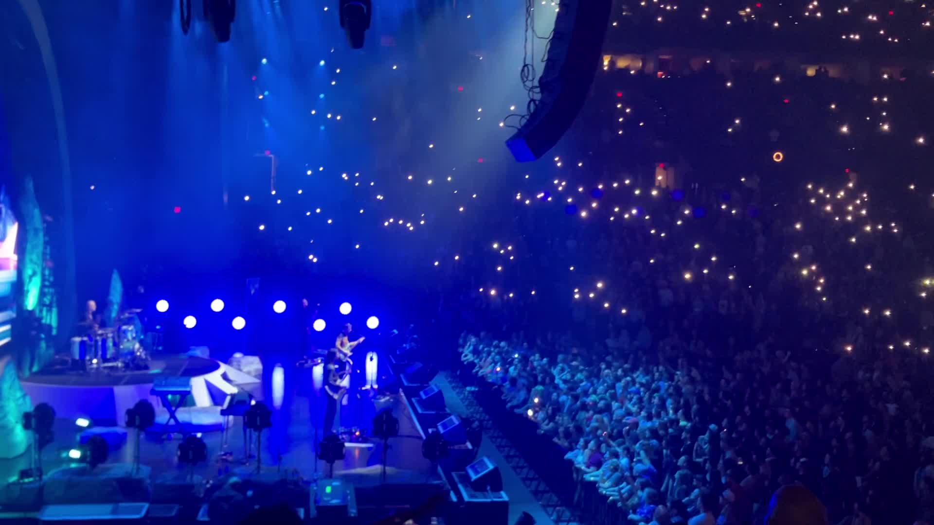 Moda Center