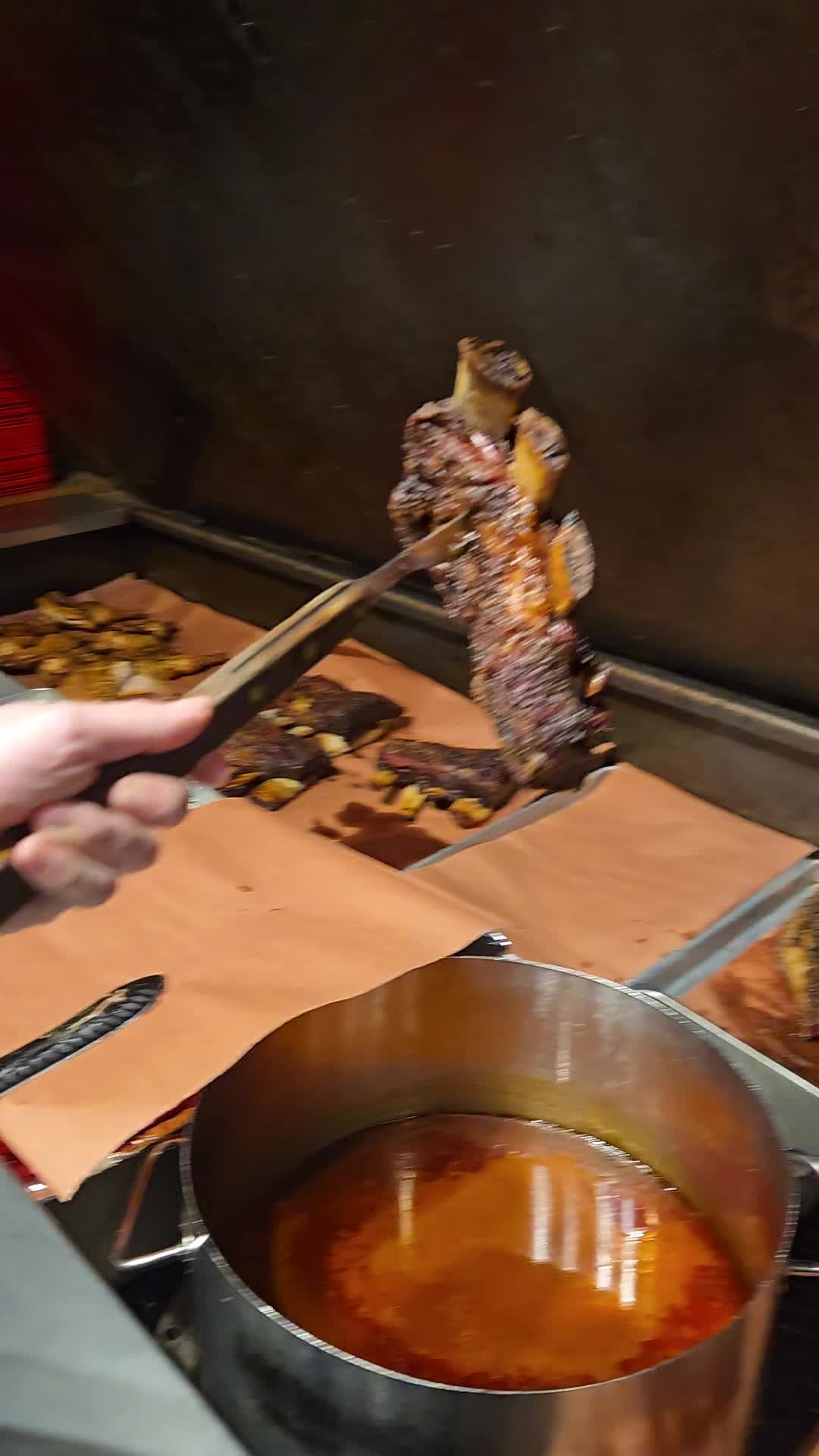 Cooper's Old Time Pit Bar-B-Que