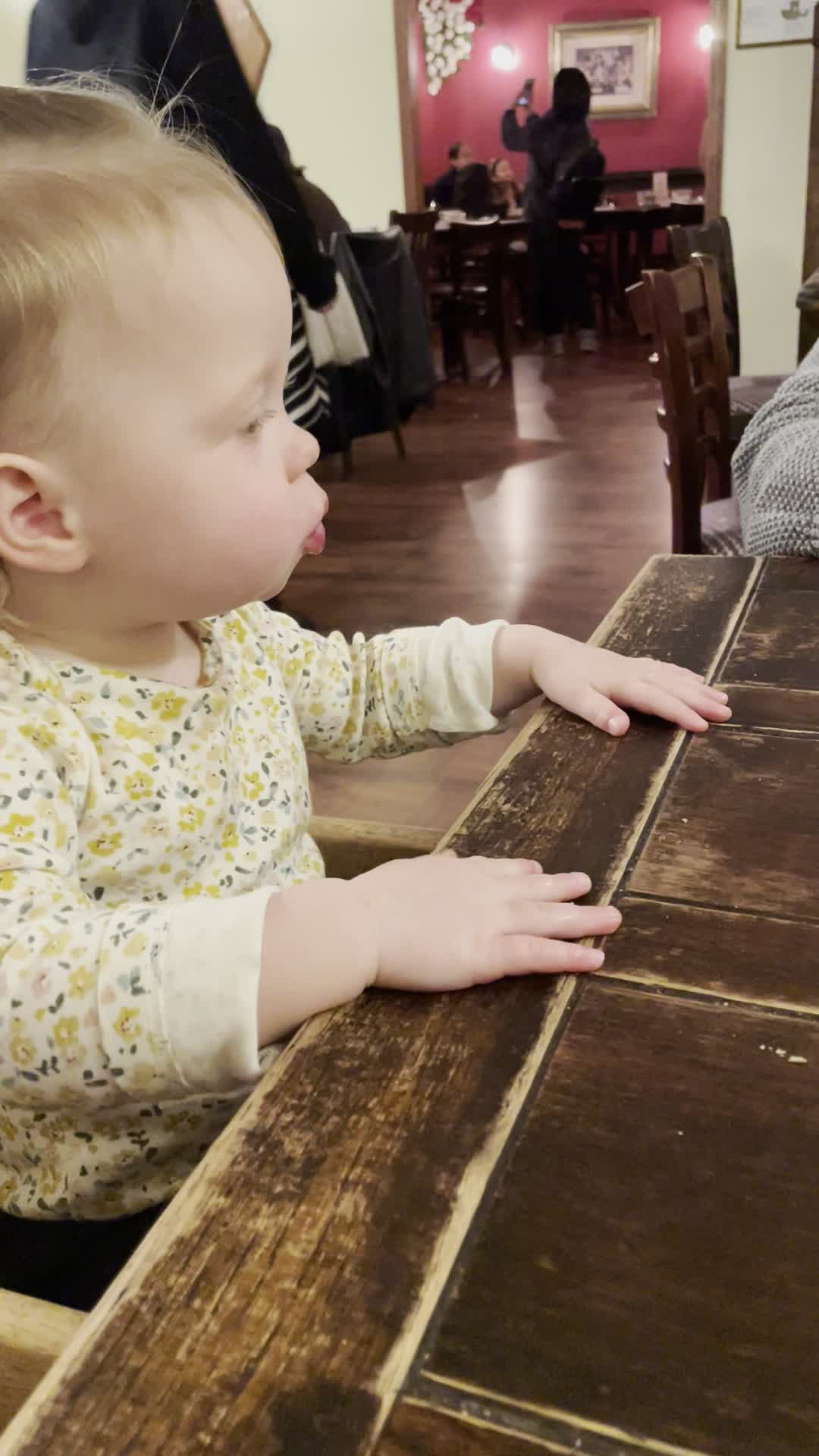 Video review of Alice's Teacup Chapter II