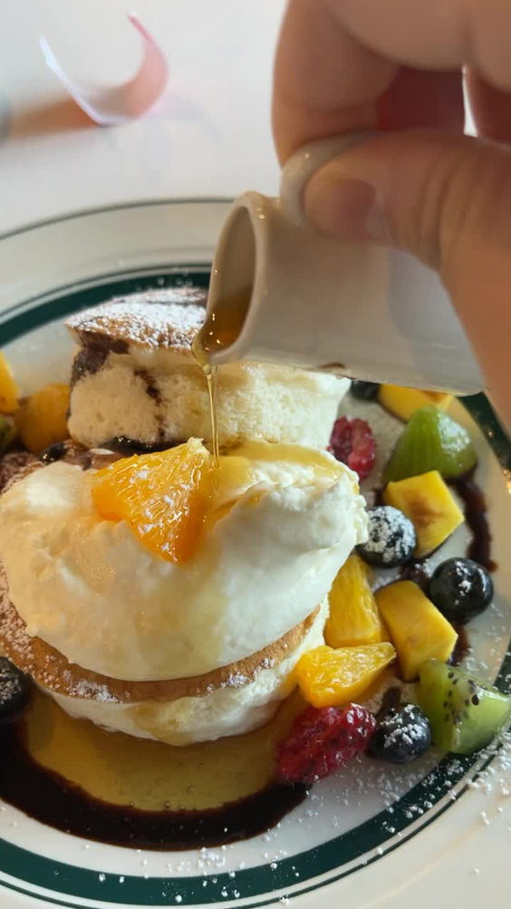 Gram Cafe & Pancakes
