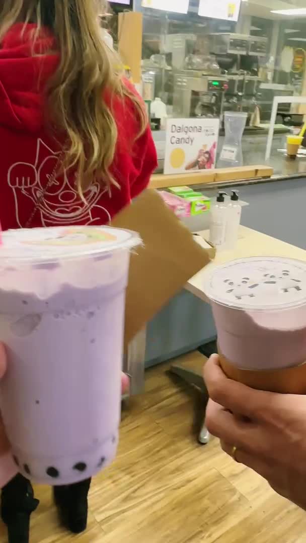 Video review of Boba Land