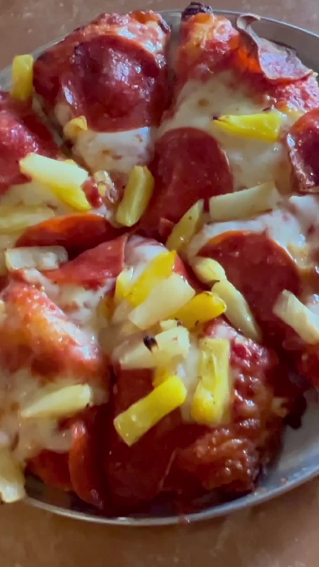 Video review of Toppers Pizza Place
