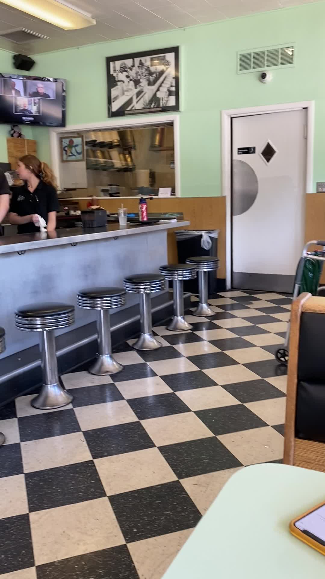 Video review of Vic's Ice Cream