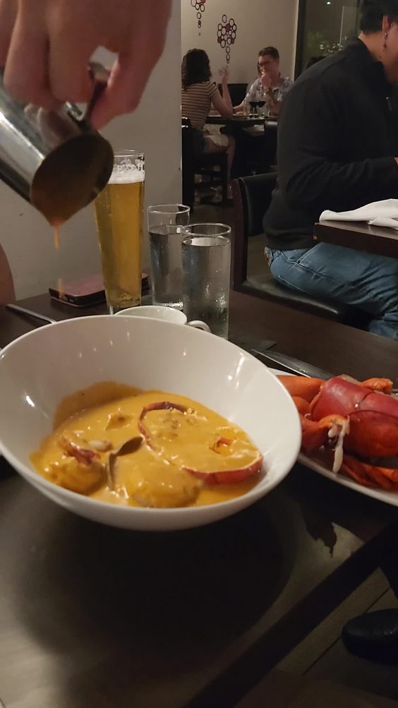 Ya-Ya’s Chophouse & Seafood