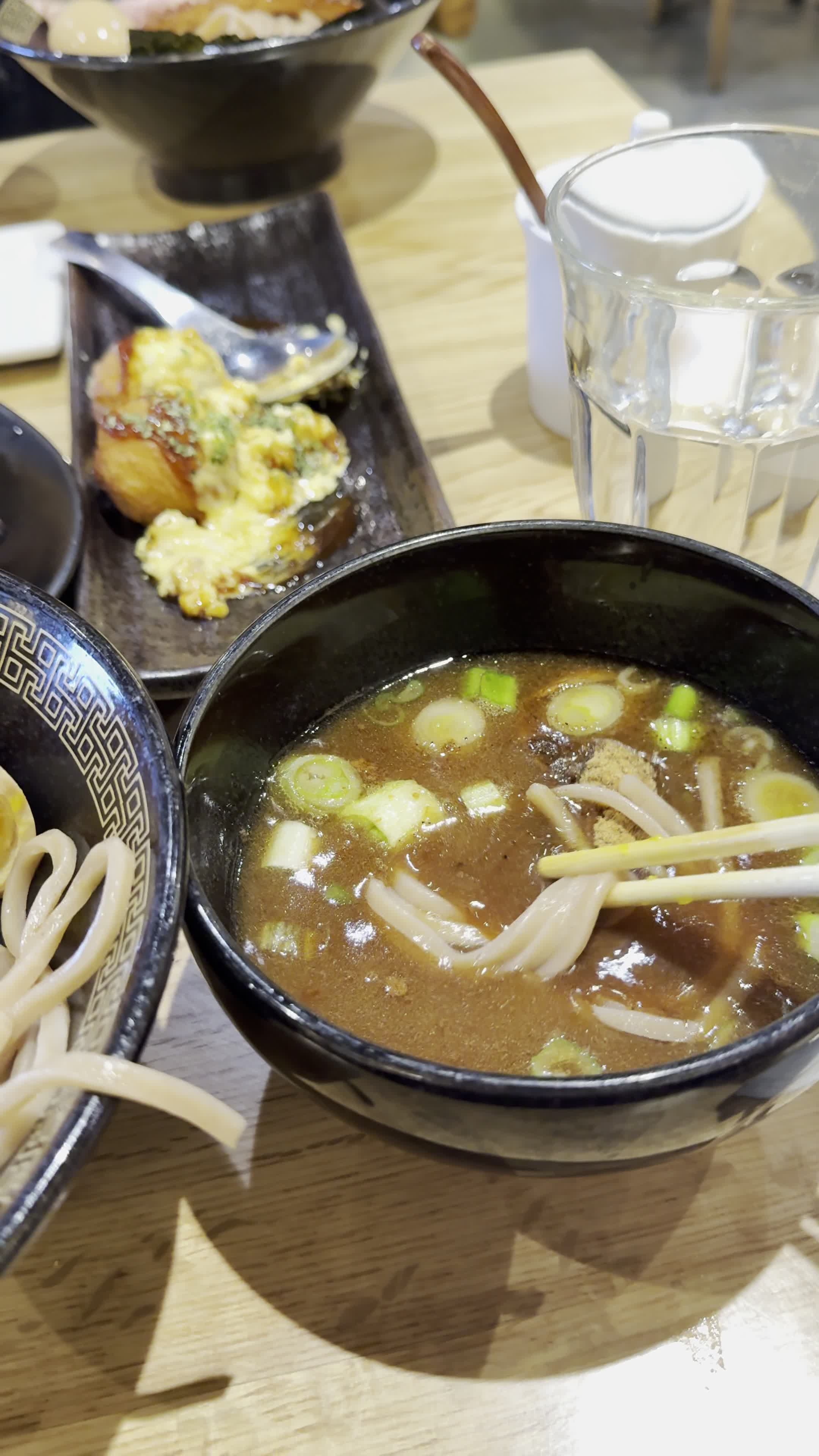 Video review of Mayflower Restaurant