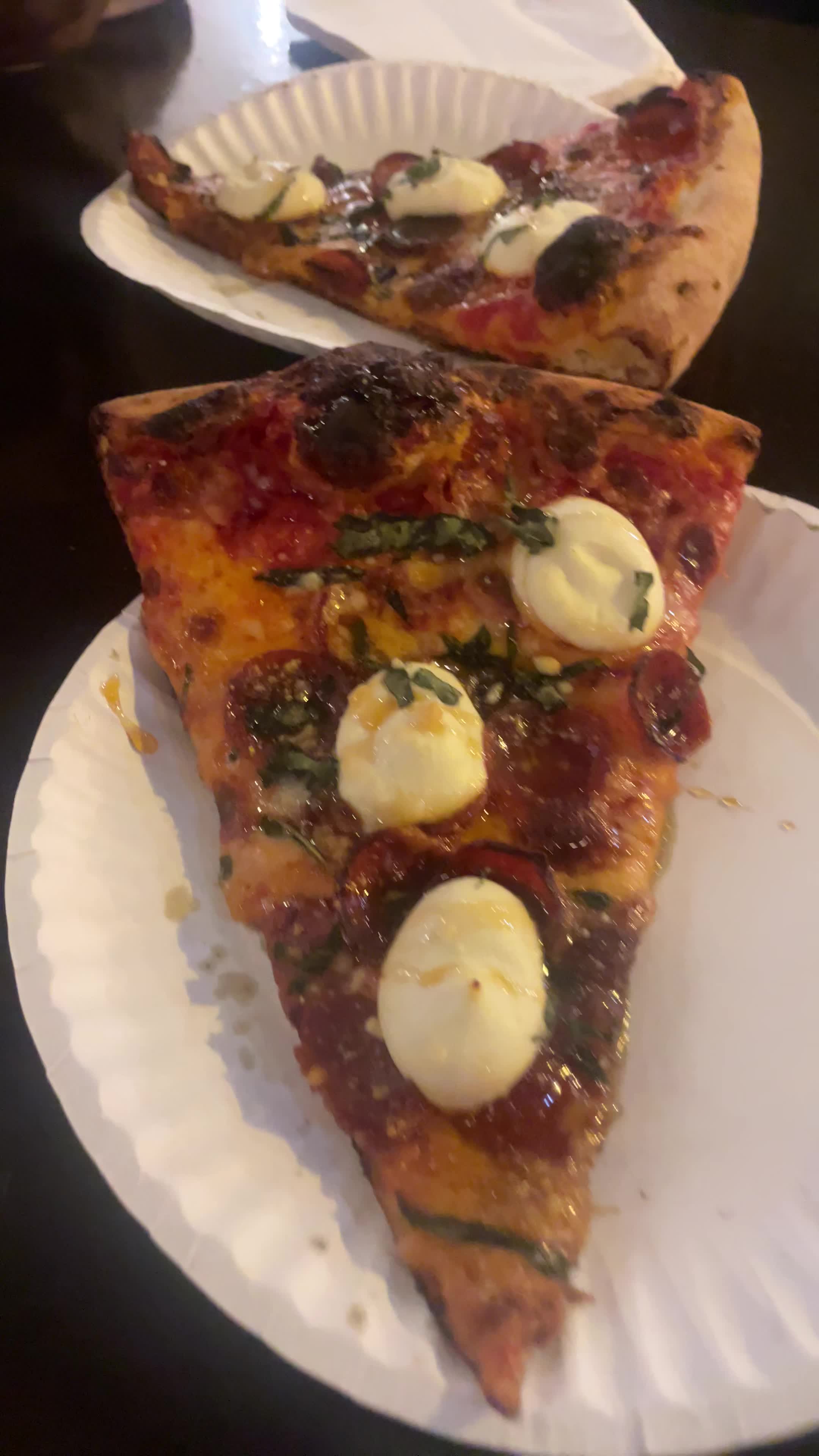 Video review of Paulie Gee’s Wicker Park