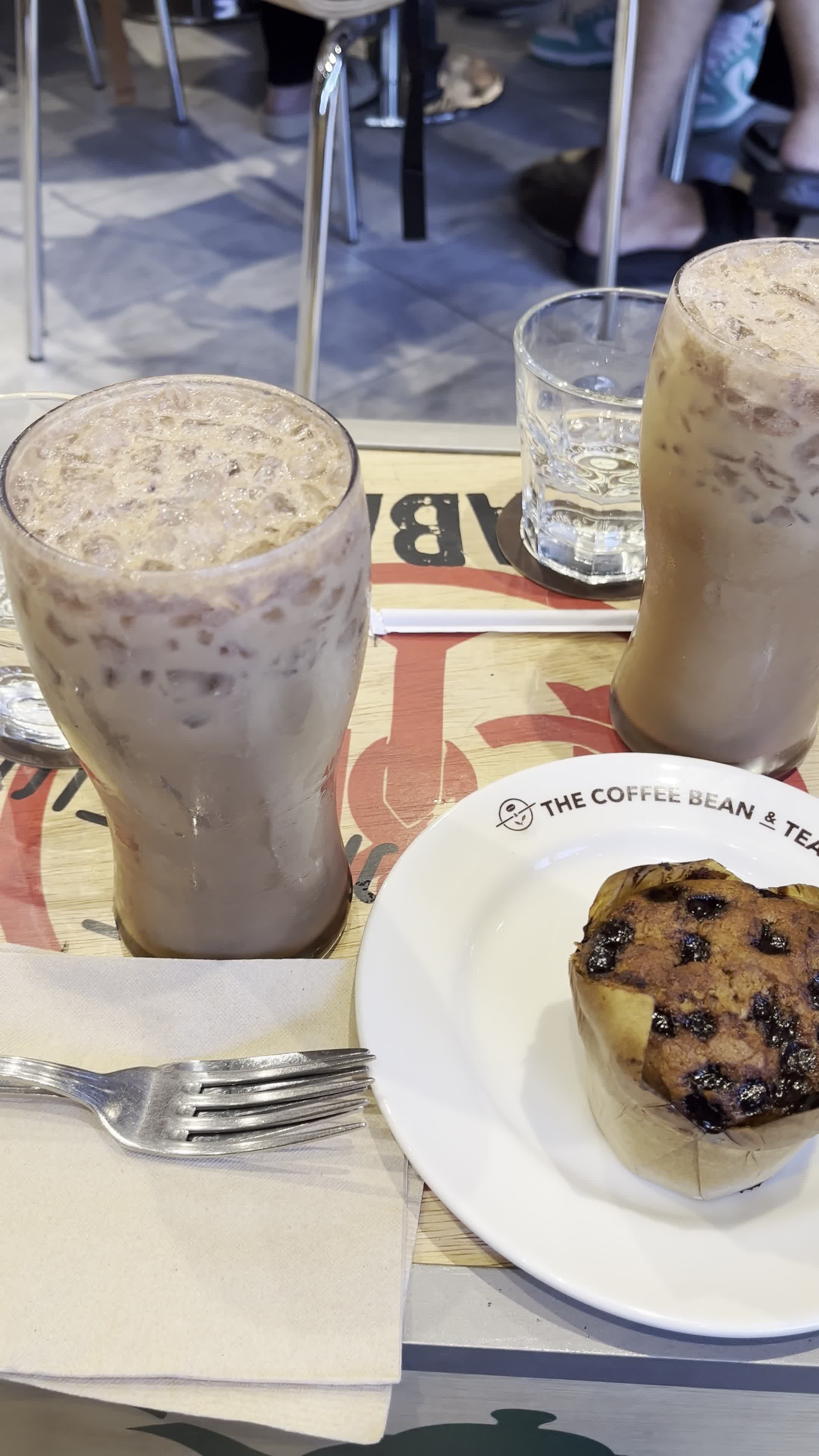 Video review of The Coffee Bean & Tea Leaf