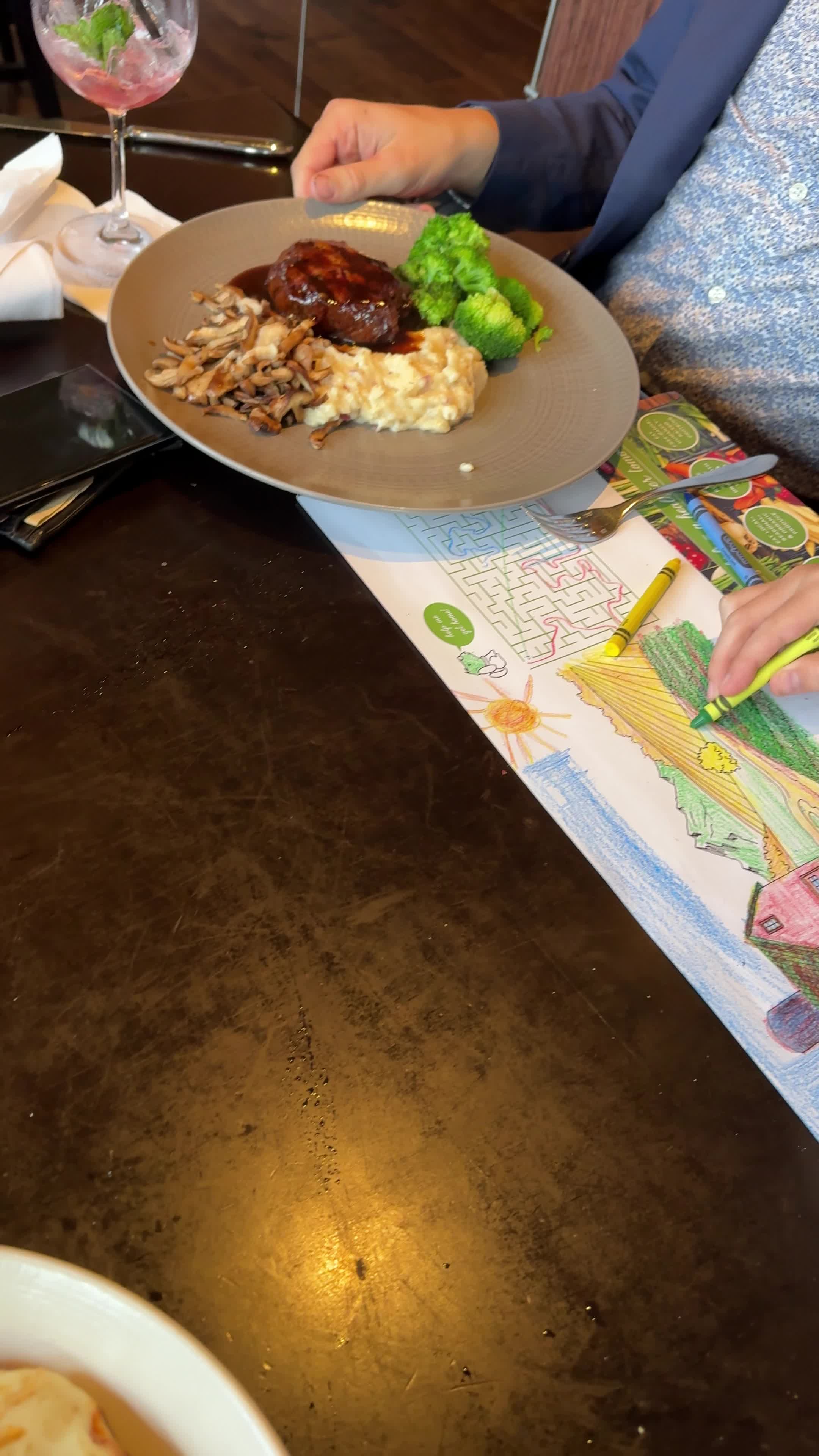 Harvest Seasonal Grill & Wine Bar