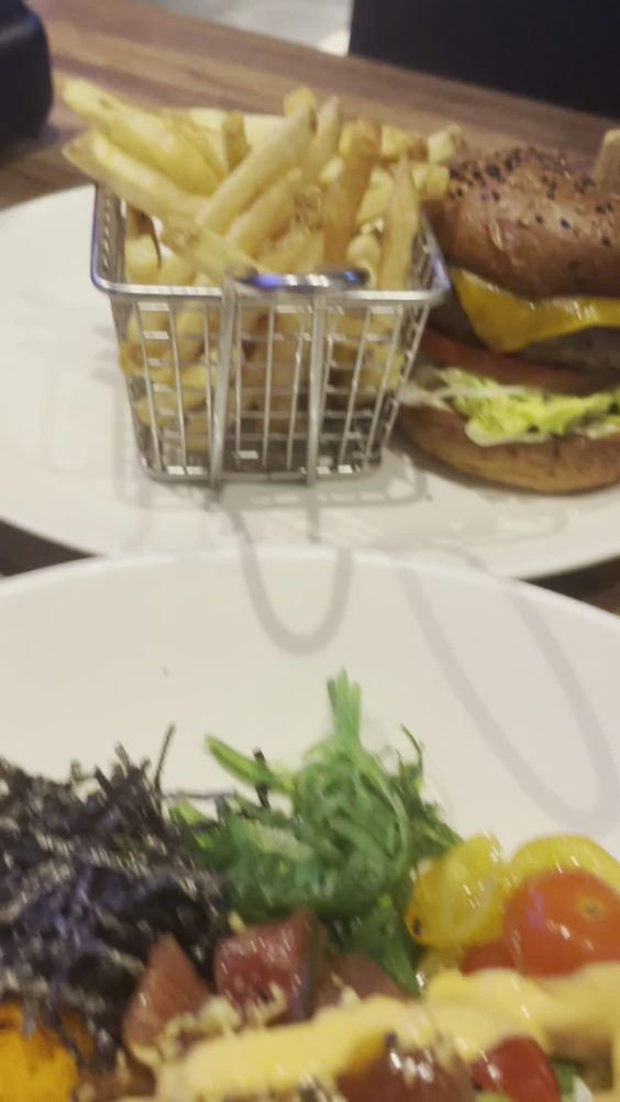 Yard House