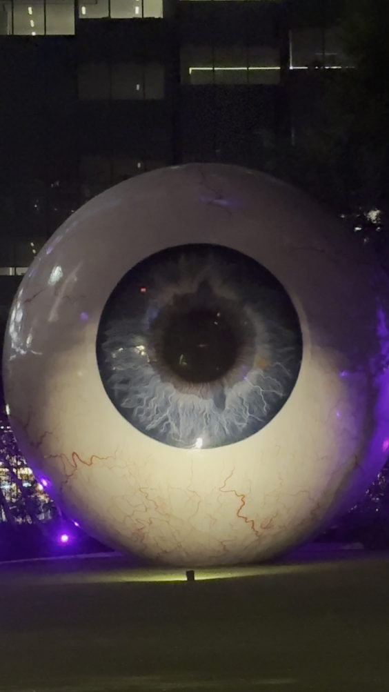 Giant Eyeball