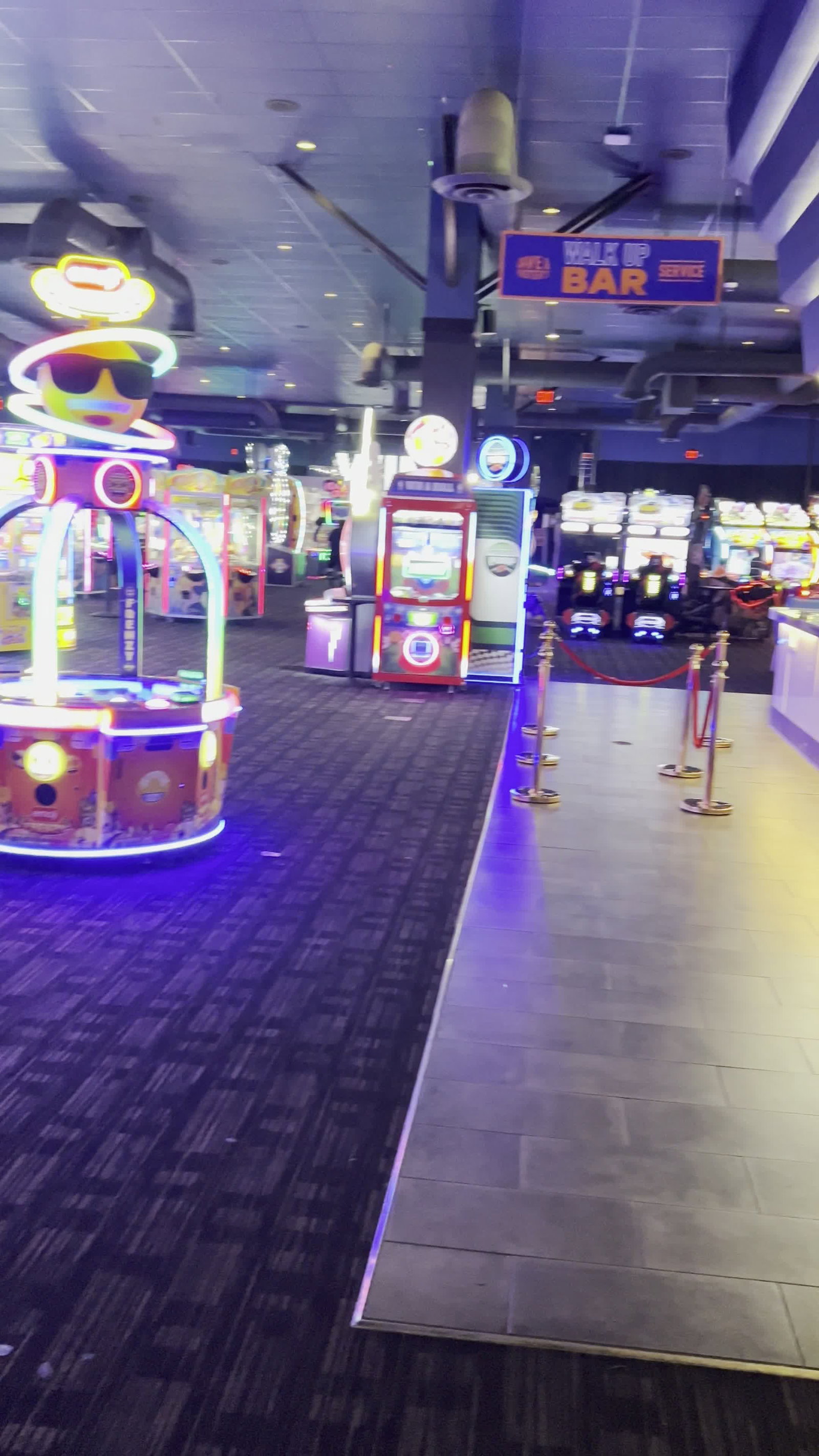 Video review of Dave & Buster's