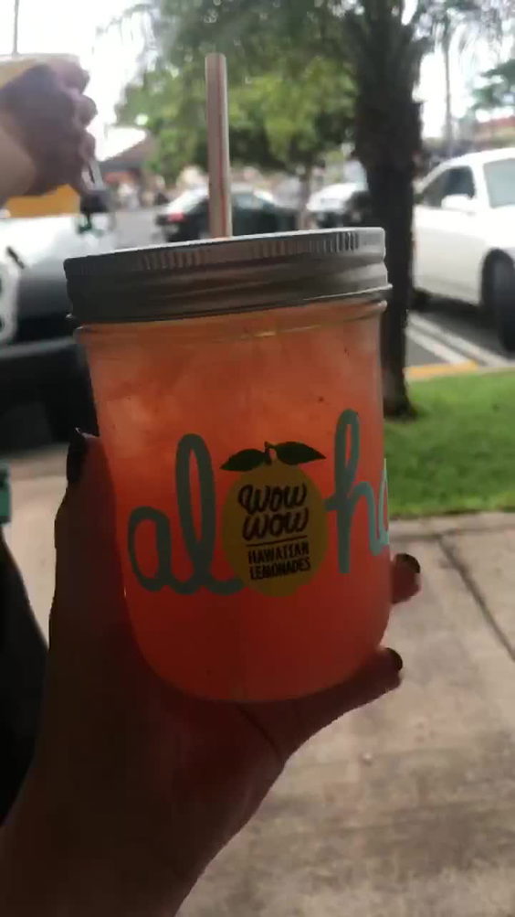 Wow Wow Hawaiian Lemonade