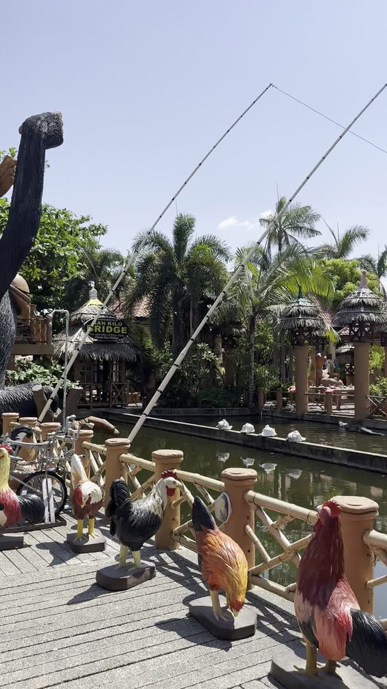 Isdaan Floating Restaurant