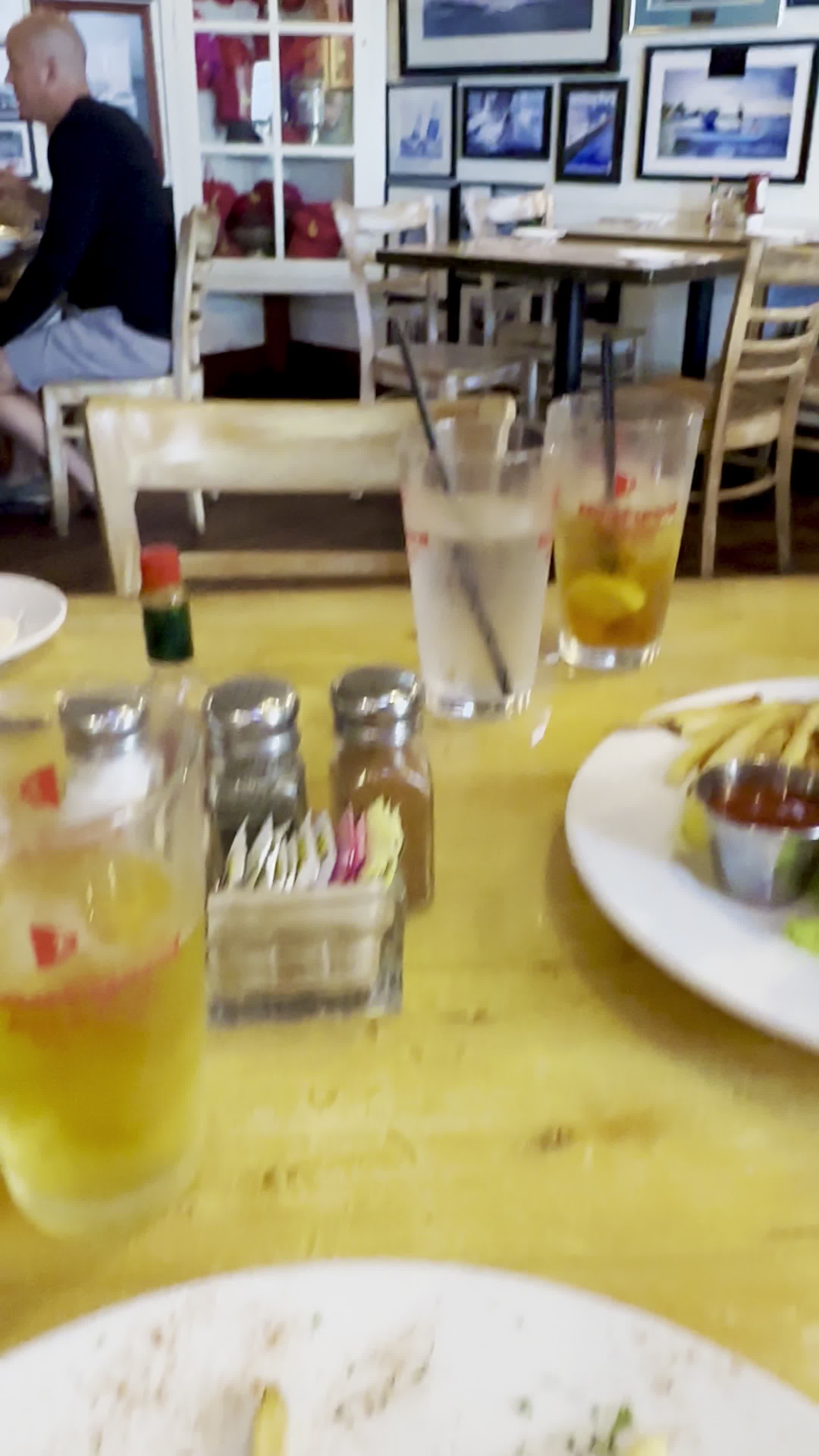 Boatyard Bar & Grill