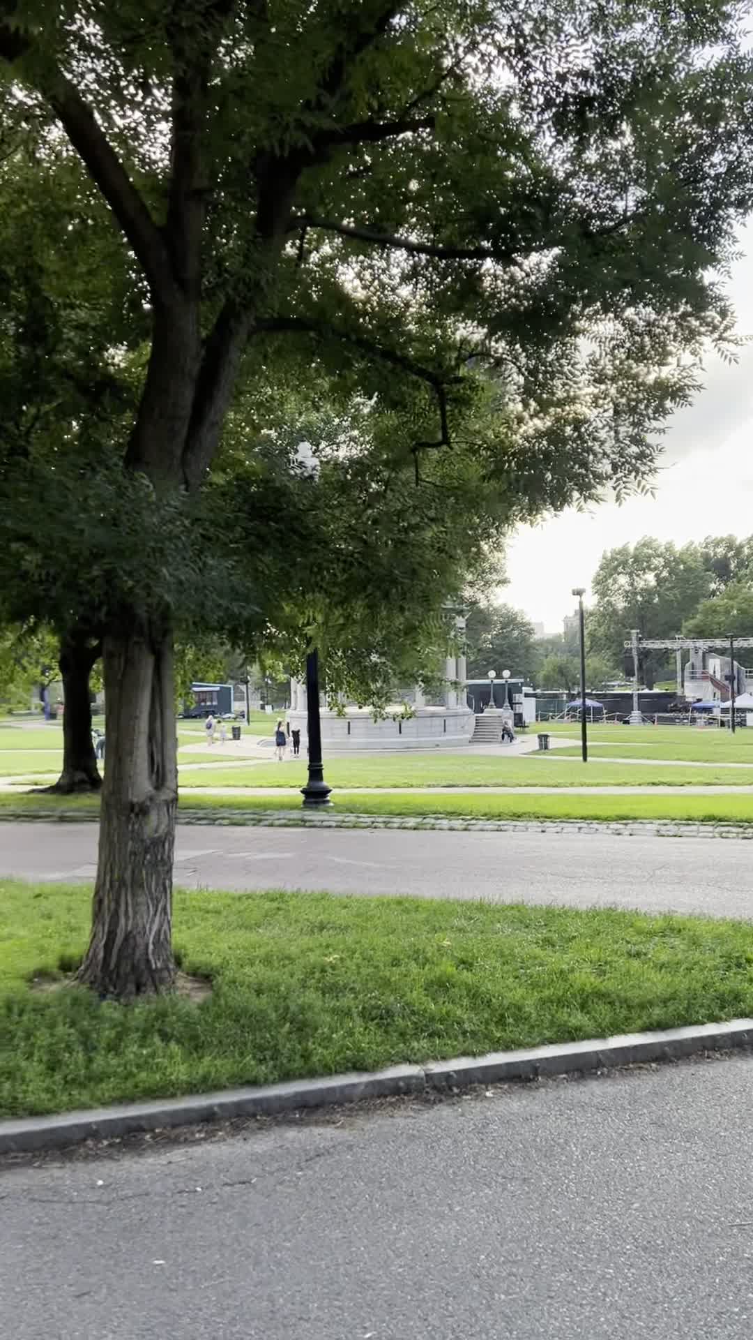 Video review of Boston Public Garden