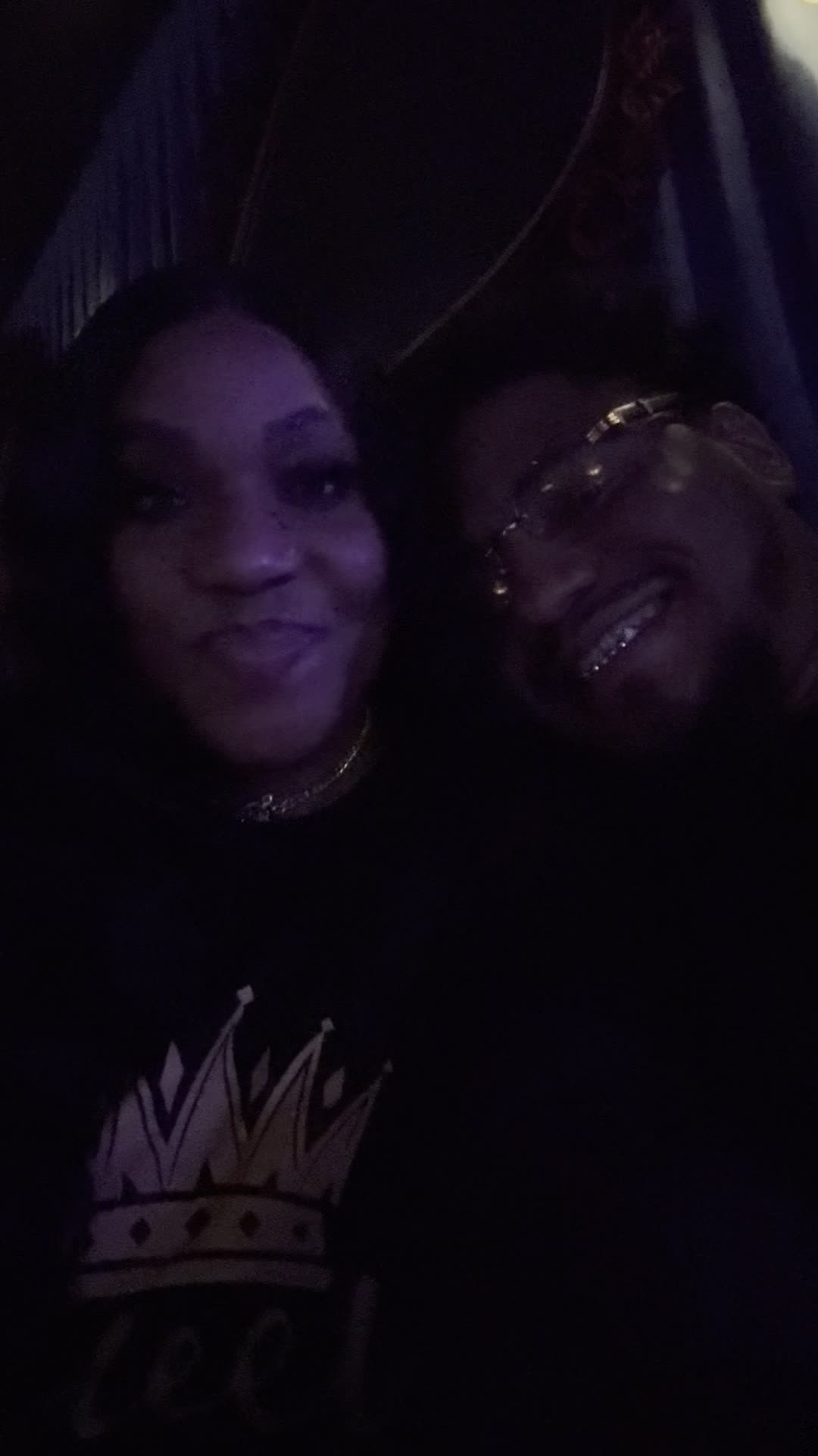 The Main Burgers and Bar