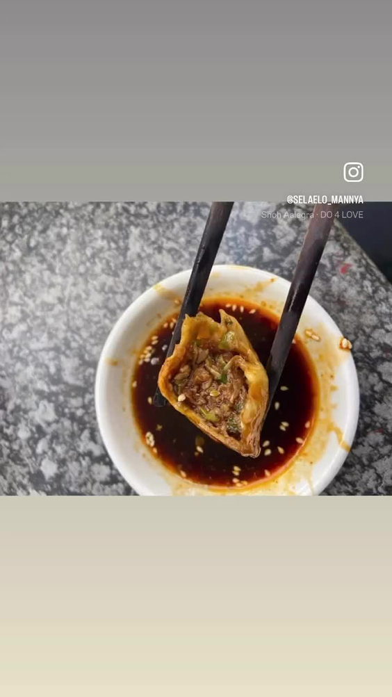 Chong Qing Huo Guo Hot Pot Restaurant