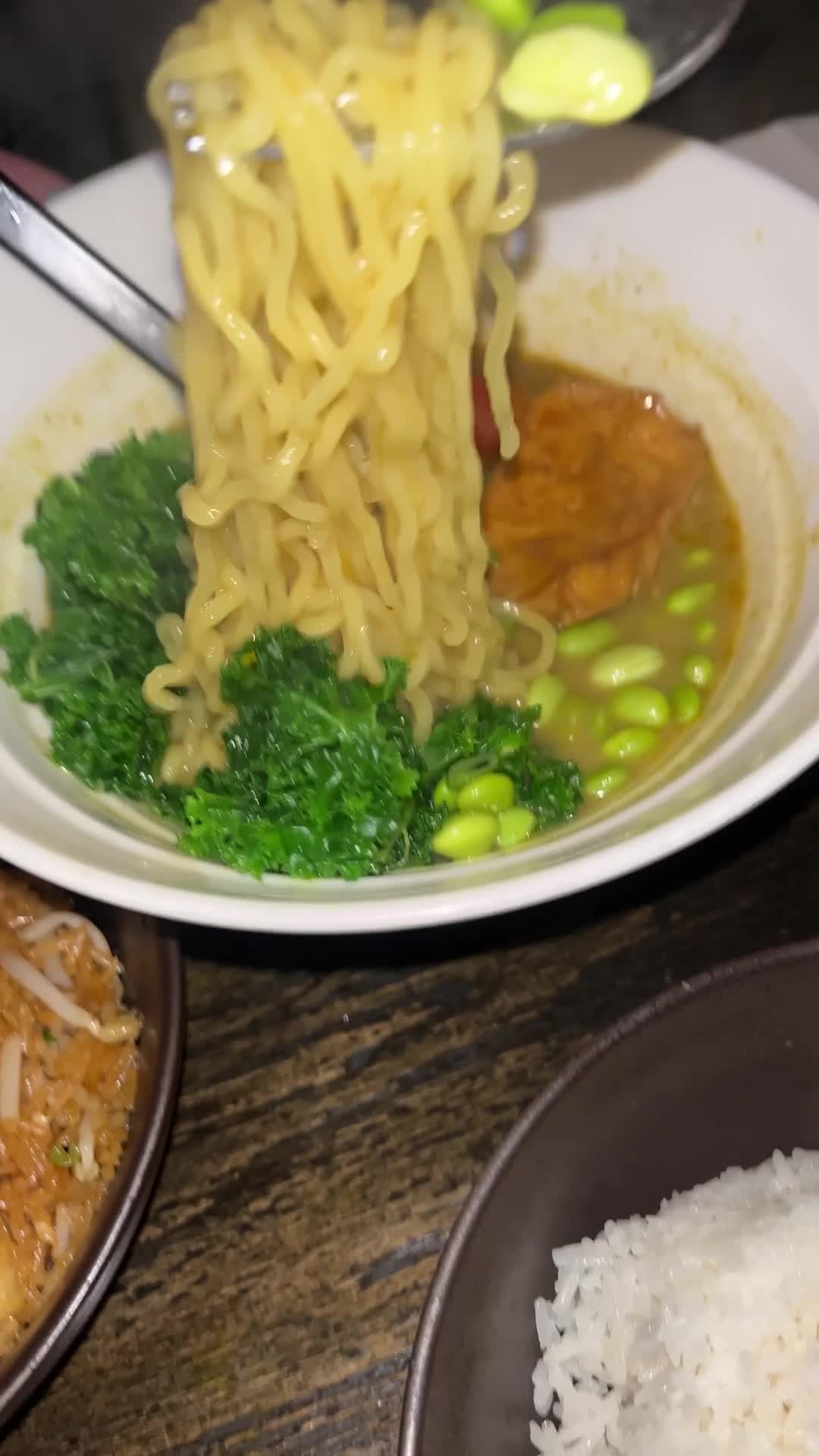 Video review of Yuzu Kitchen