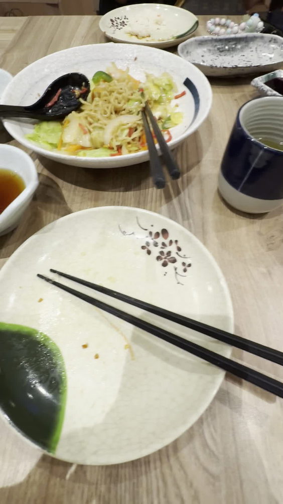Kazoku Sushi