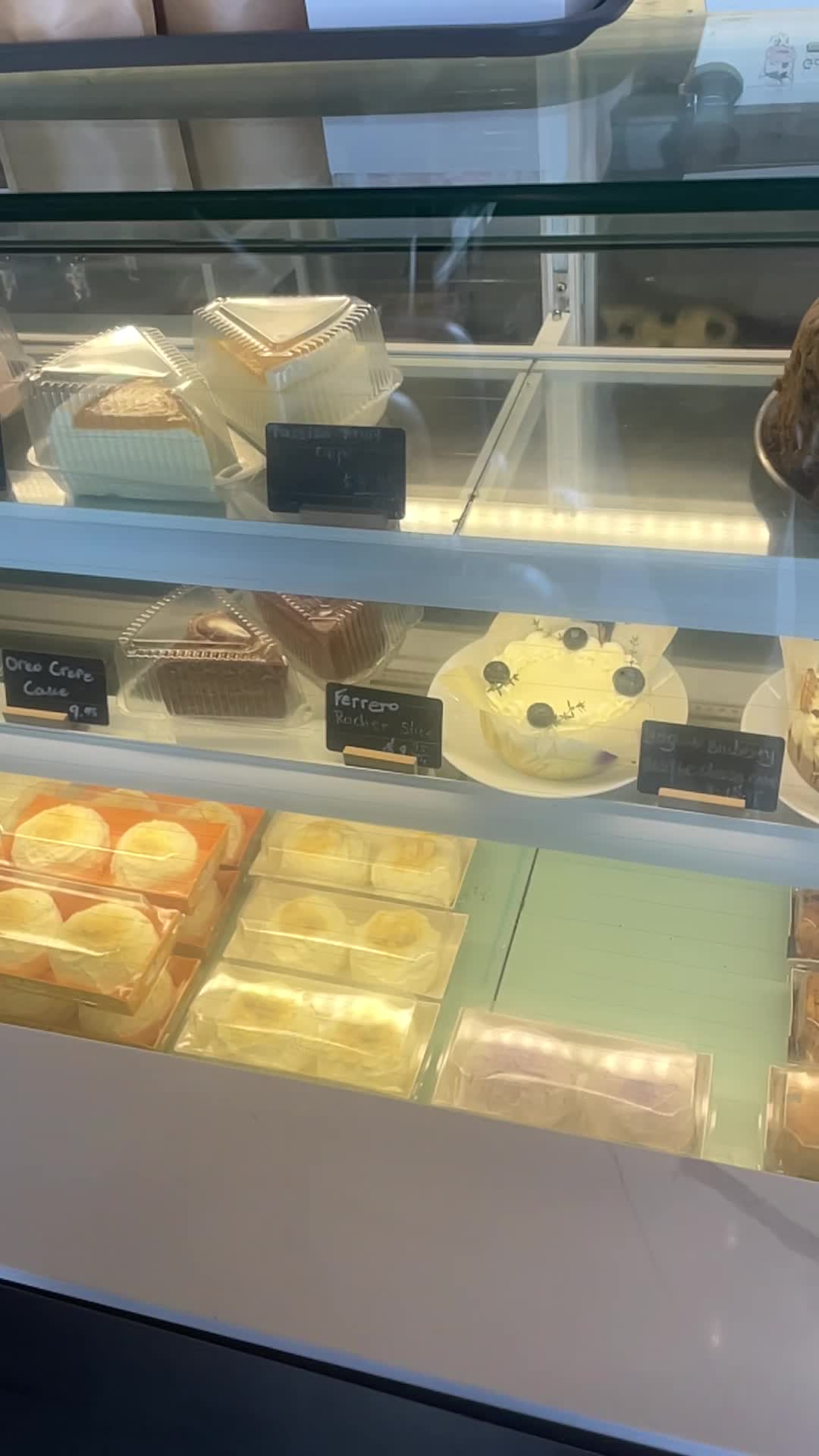 Bingo Cake Cafe