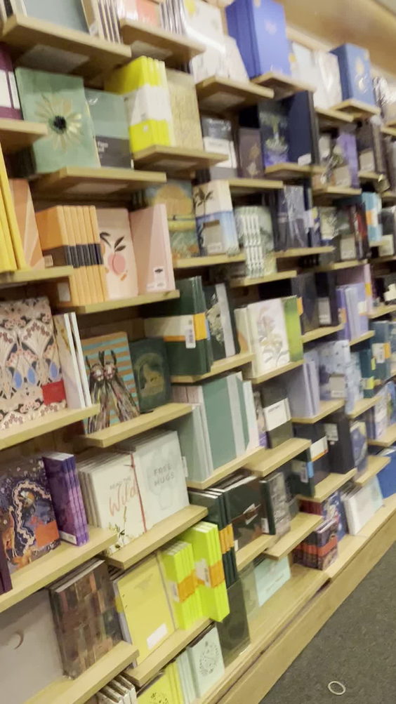 Barnes & Noble