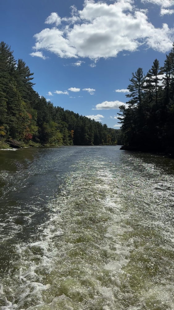 Dells Boat Tours