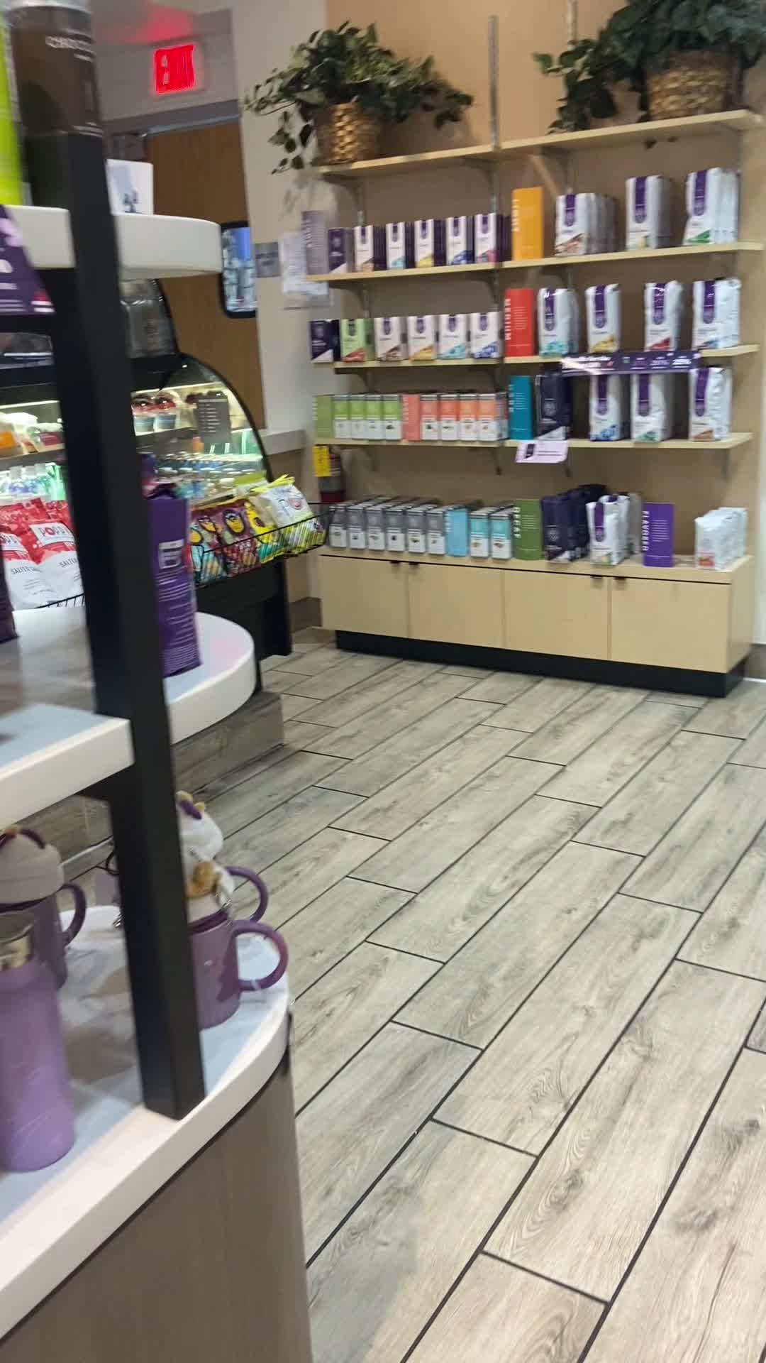 Video review of The Coffee Bean & Tea Leaf