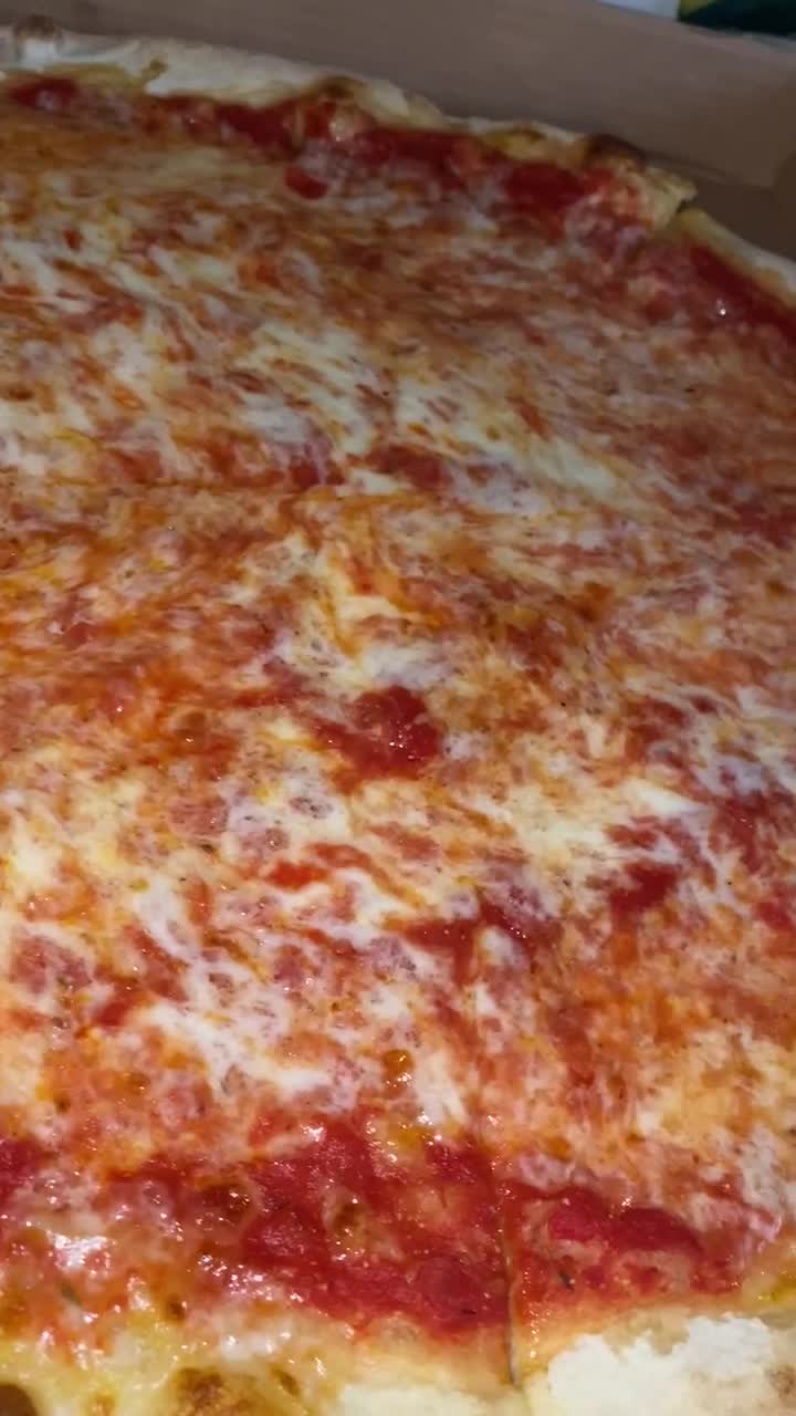 Peppinos Pizza
