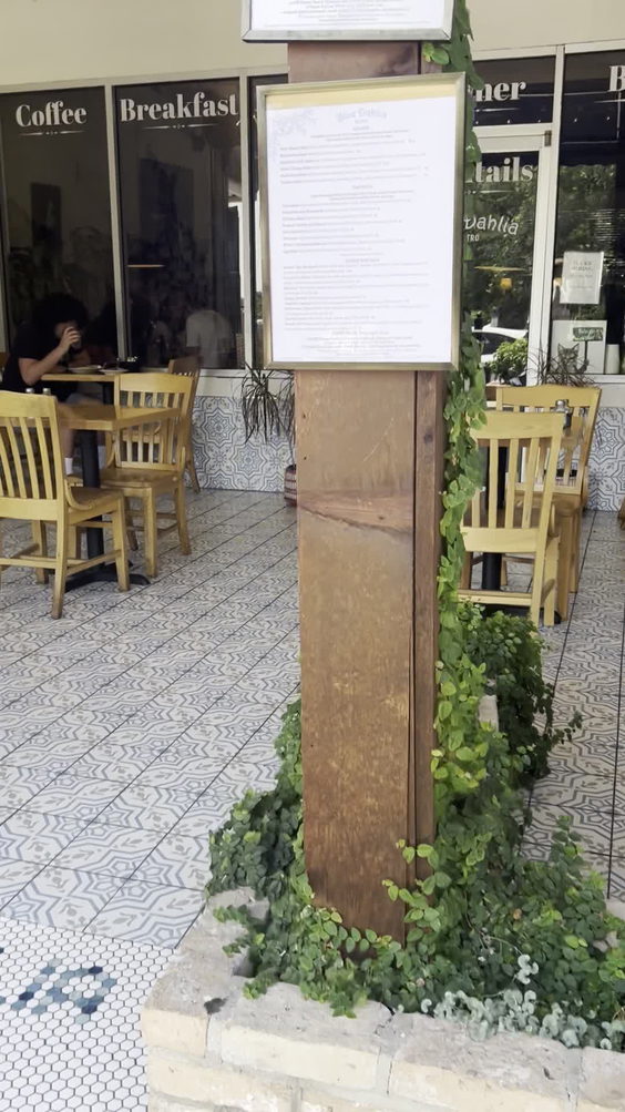 Blue Dahlia Bistro
