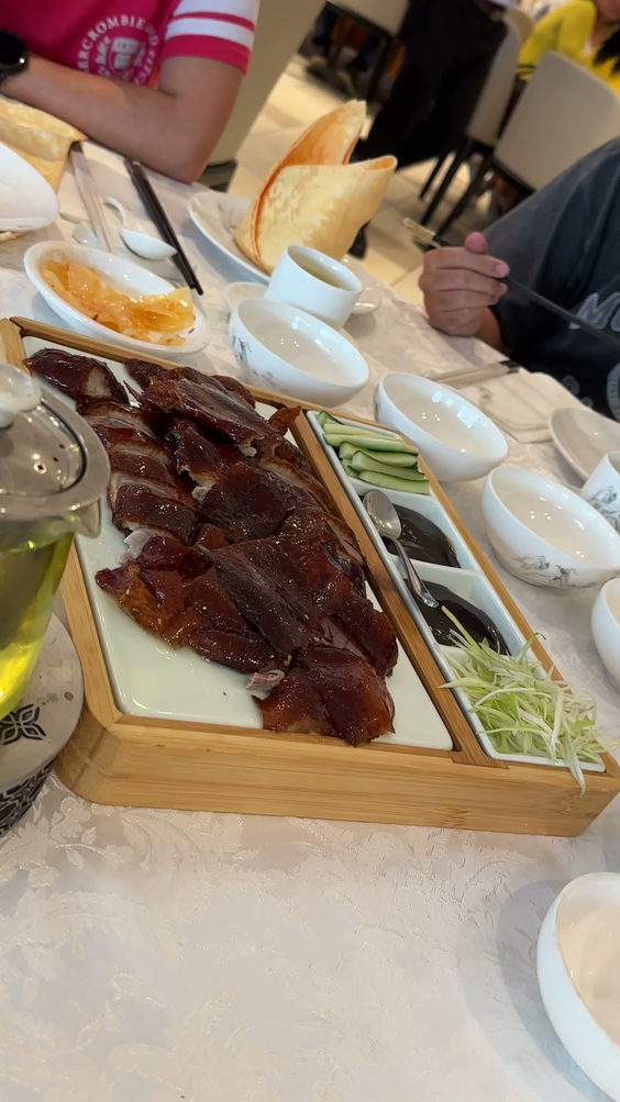 Dragon View Seafood Restaurant 