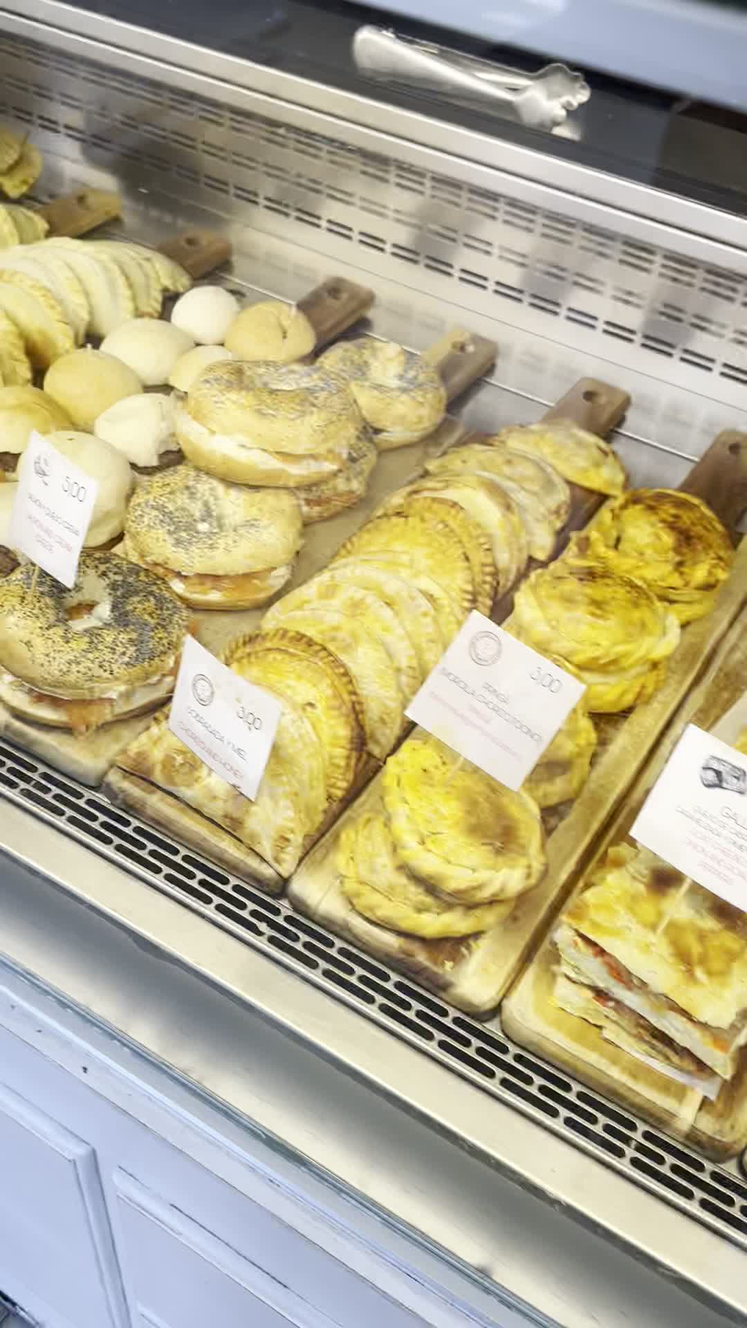 Lonja del Barranco Market (Mercado Lonja del Barranco)