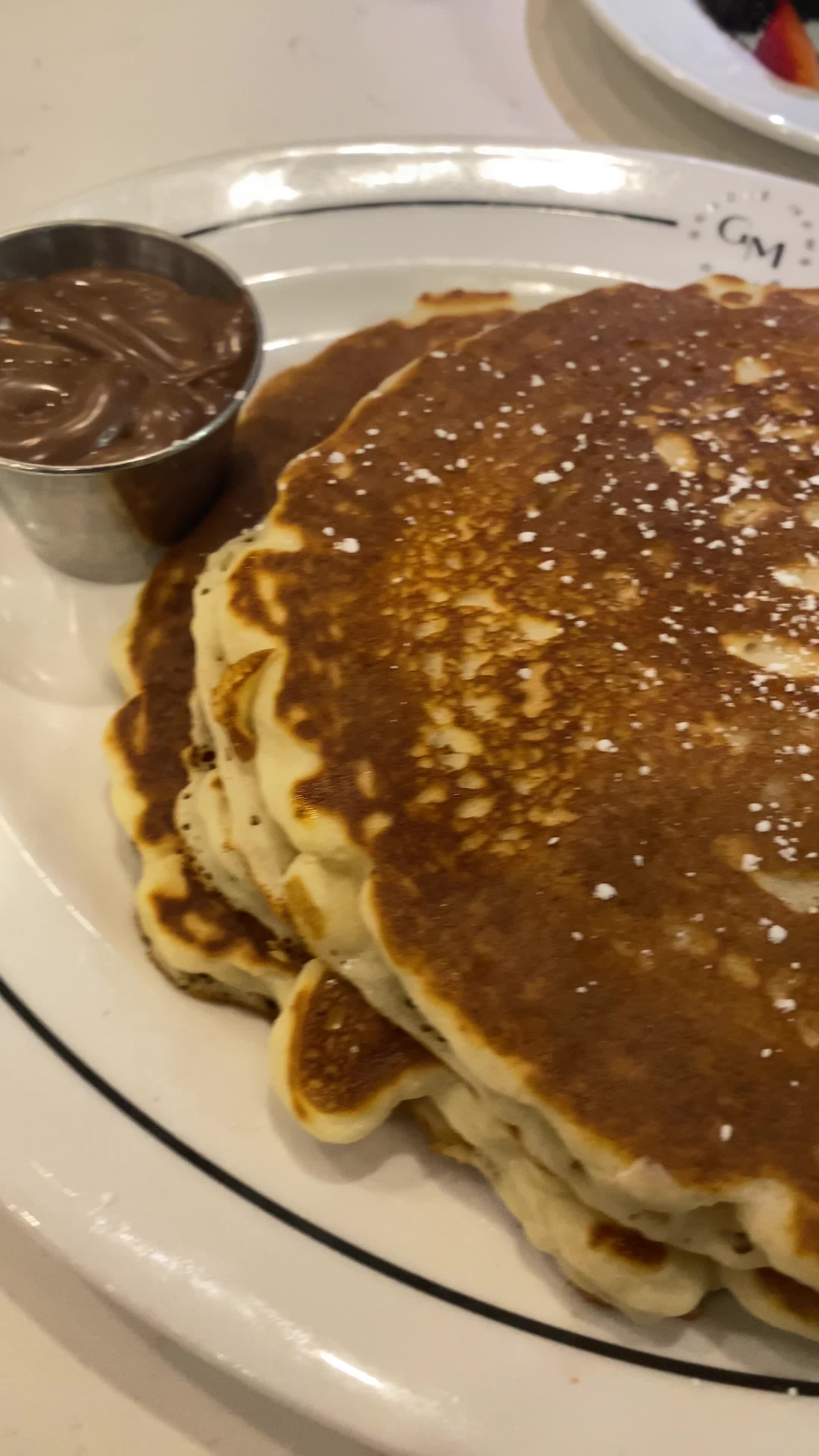 Gracie Mews Diner