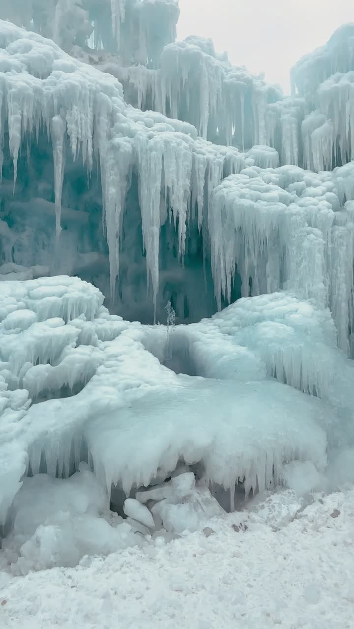 Icecastles