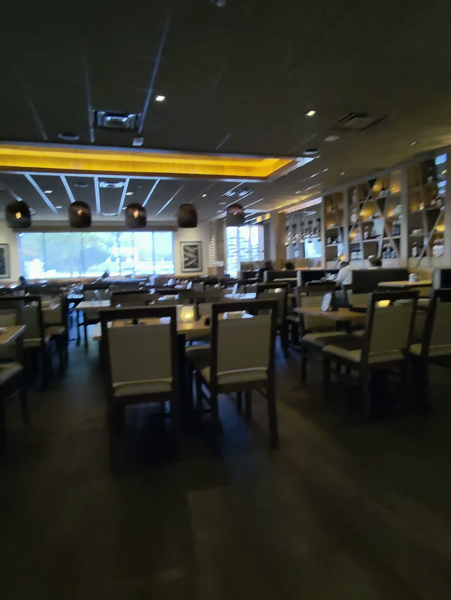 Video review of Bonefish Grill Akers Mill GA
