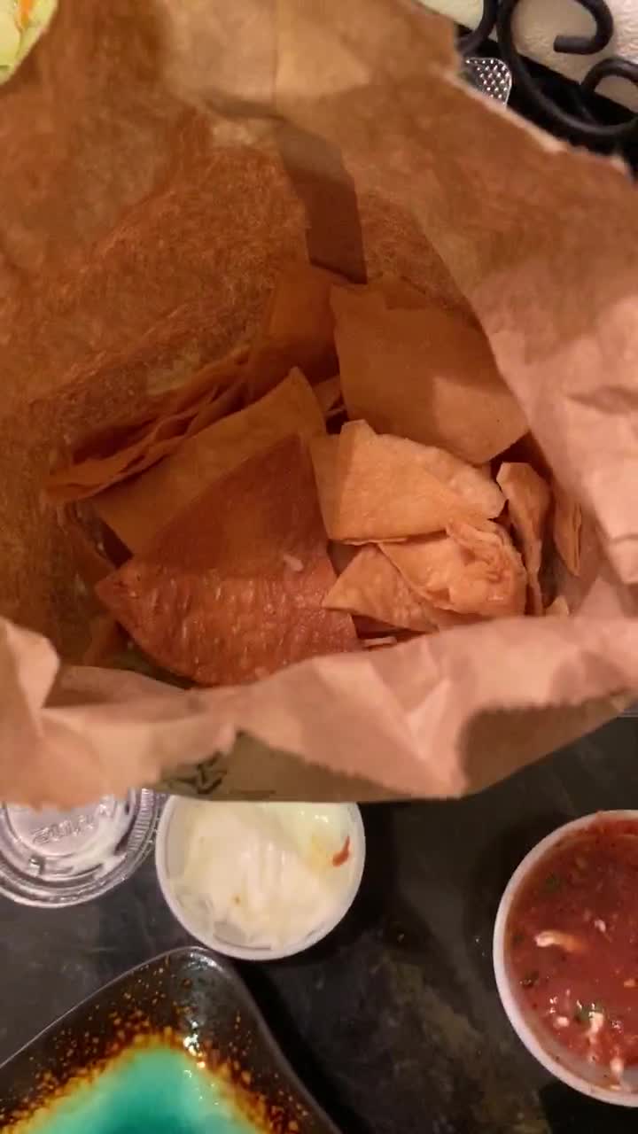 Video review of Lolita's Mexican Cantina
