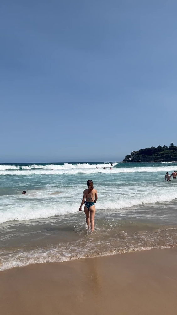 Coastal Walk From Bondi to Coogee