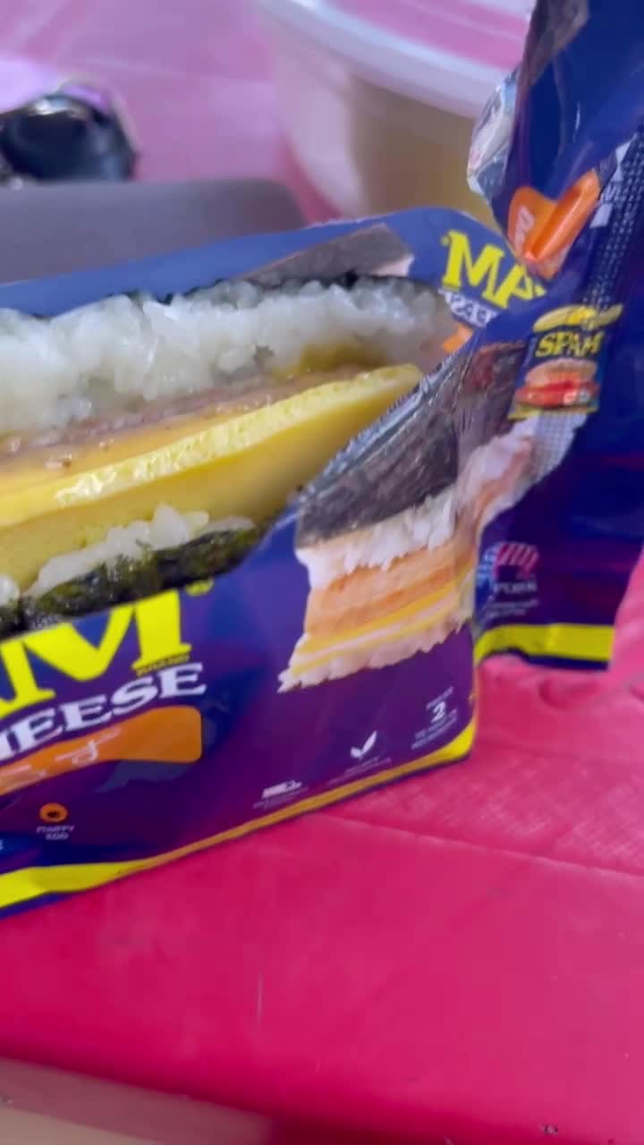 Video review of 7-Eleven